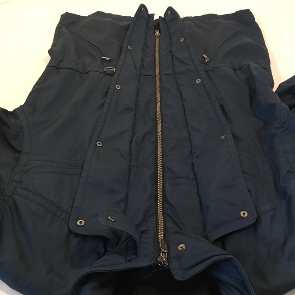 Descente ski jacket winter coat - Picture 4 of 8